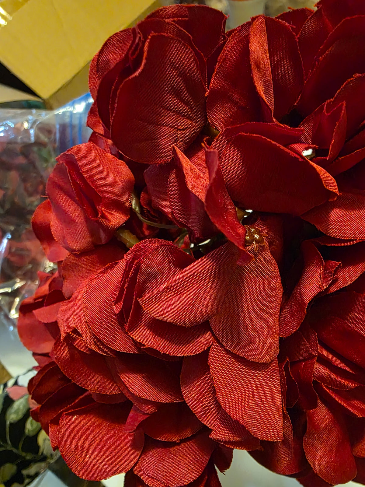Nagobi Red Hydrangea Artificial Flowers with Stems, 64 Pcs