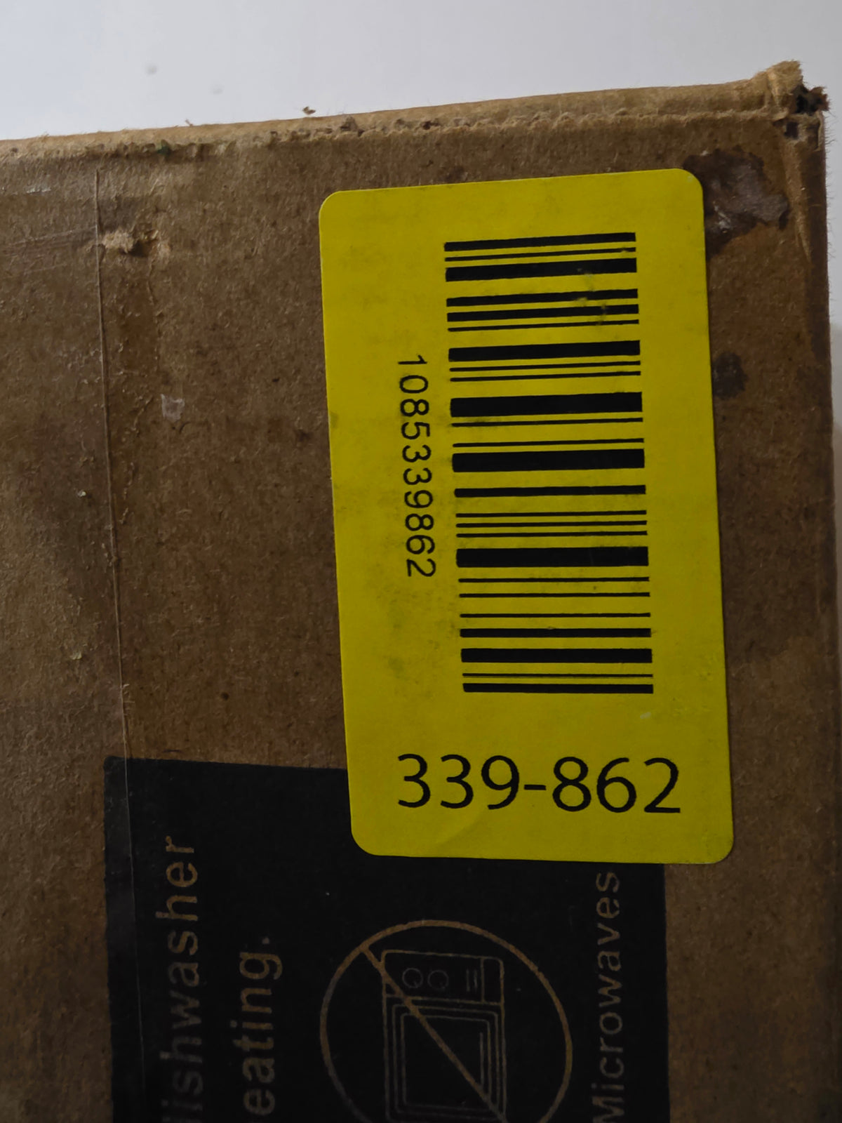 BESTVIP 100PCS Gold Plastic Plates, 7 Inch Disposable