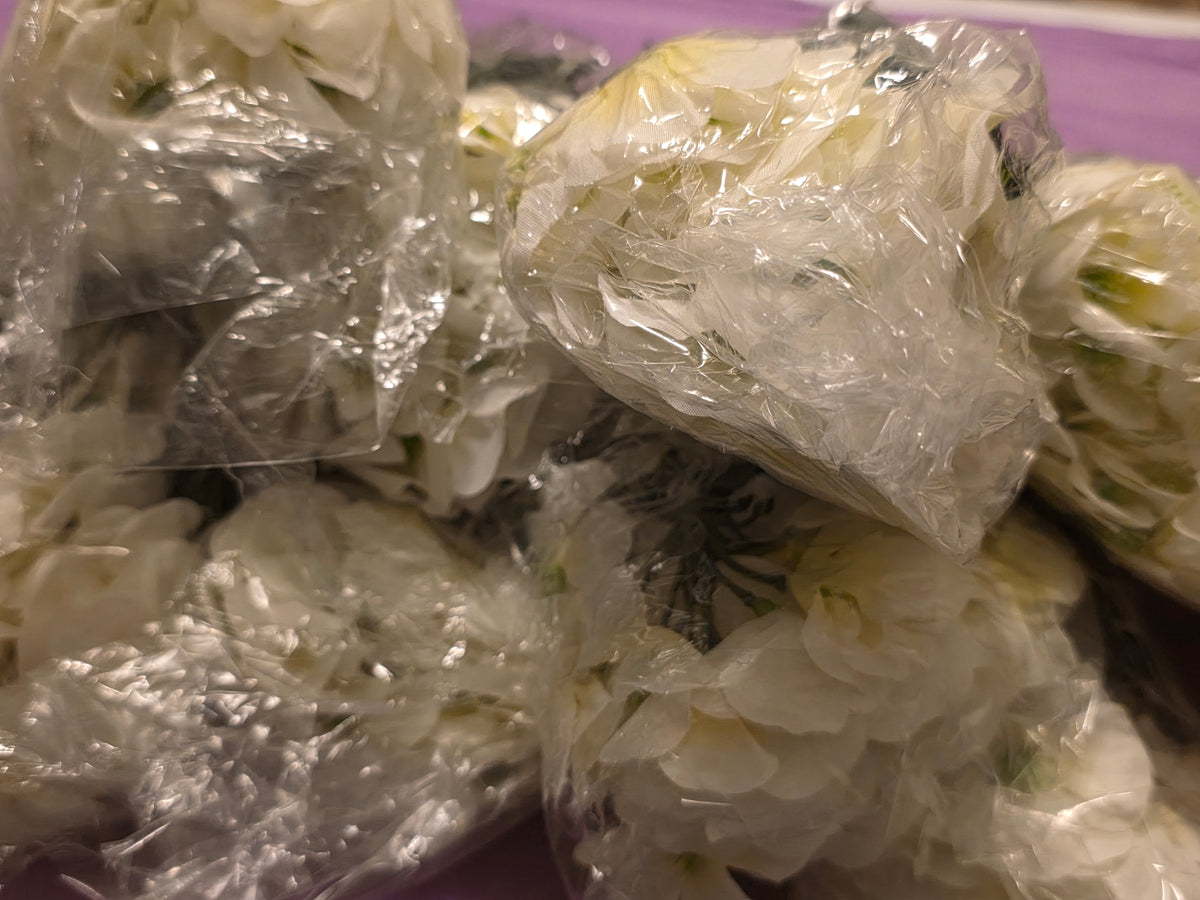 Artificial Geraniums Fake Flowers for Outdoors,12 PCS White Silk Faux Plant