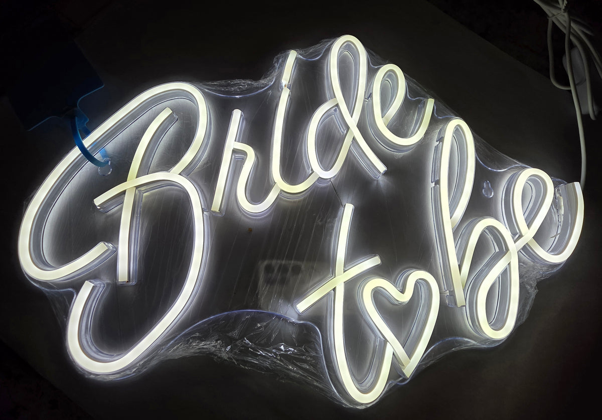 BerniceKelly Bride to Be Neon Sign