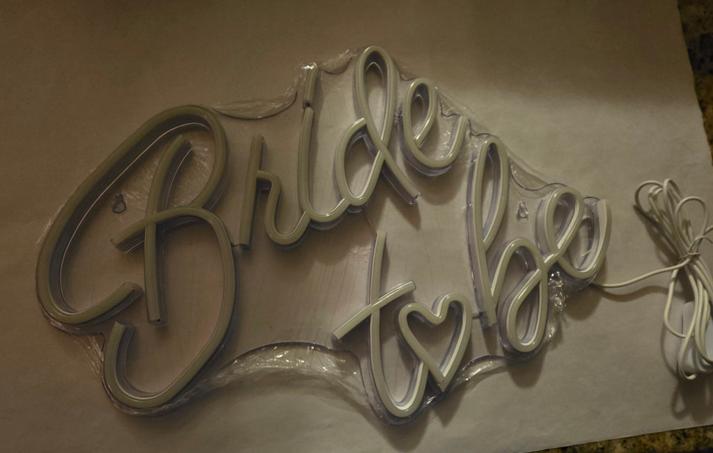 BerniceKelly Bride to Be Neon Sign