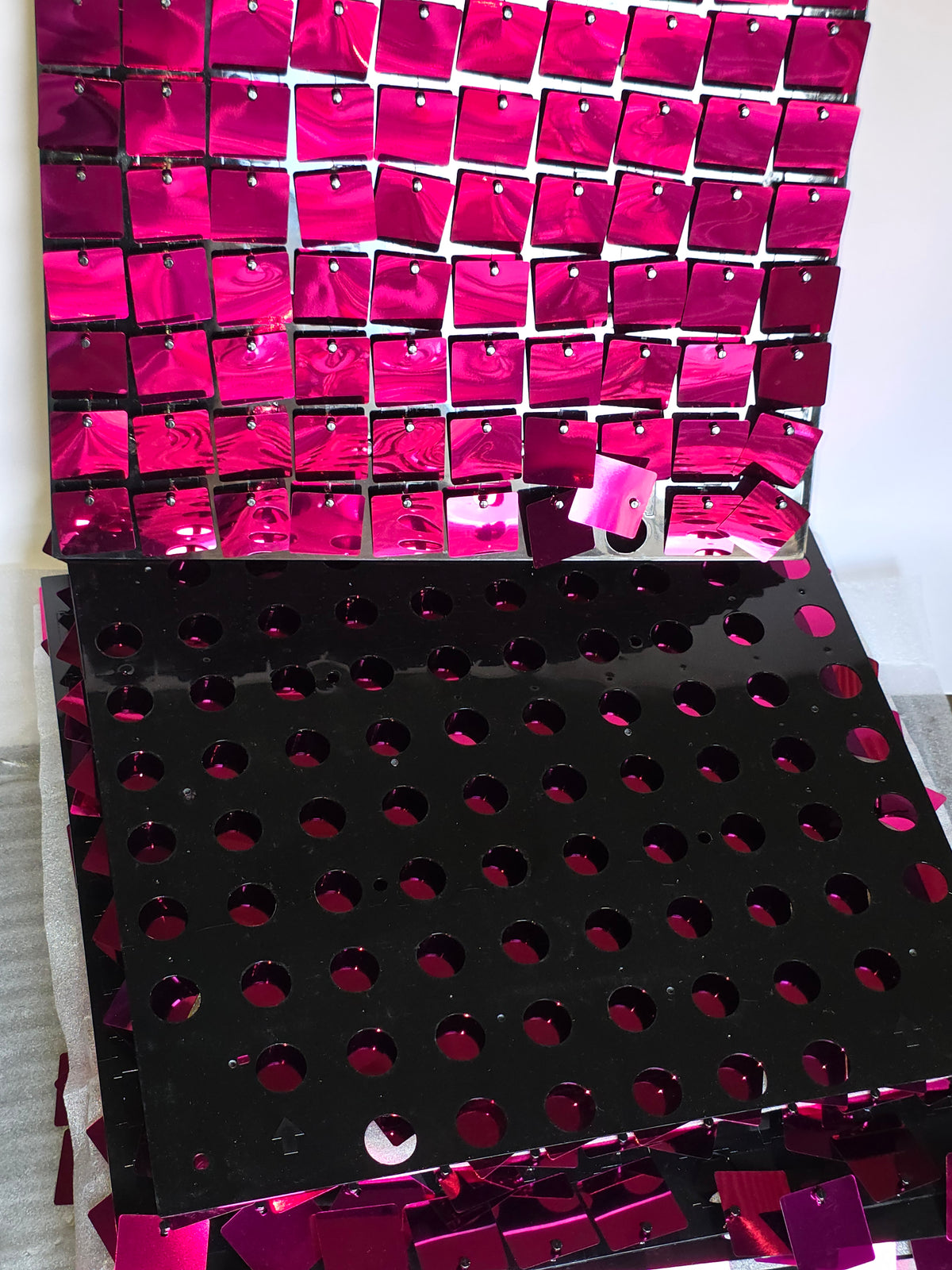 Qcity Hot Pink Shimmer Wall Backdrop