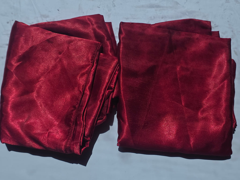 TURSTIN 4 Packs Satin Tablecloths, 102 x 58 Inch, Burgundy