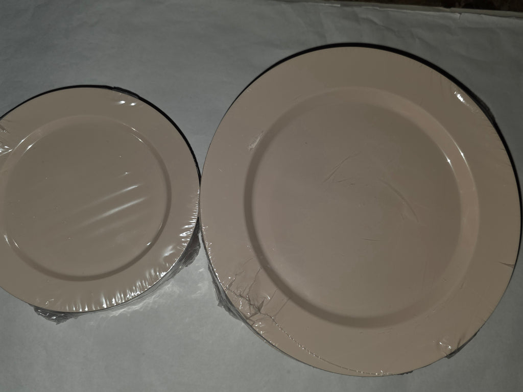 FLOWERCAT 100PCS Pink Plastic Plates - Heavy Duty Pink Party set Disposable serve for 50 guests