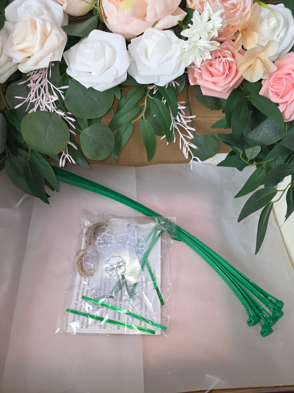 Lisuun Artificial Wedding Arch Flowers with Chiffon Runner, Pack of 3 *