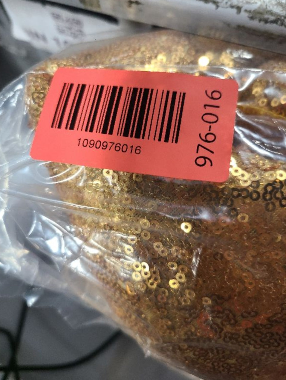 B-COOL Gold Sequin Tablecloth 120" Round
