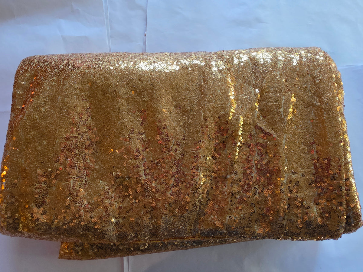 B-COOL Gold Sequin Tablecloth 120" Round